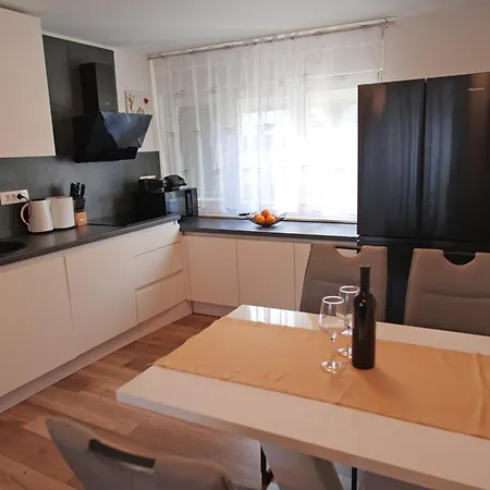 Будинок відпочинку House Bonita Пула